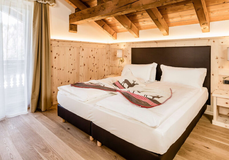 myTrentina_hotelShandranj_camera1