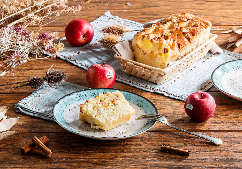 Plumcake glassato mele e cannella